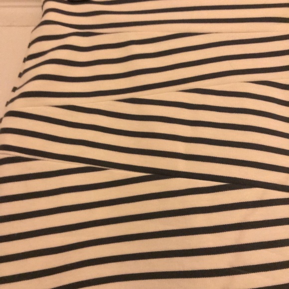 Bodycon striped mini skirt - Picture 2 of 4